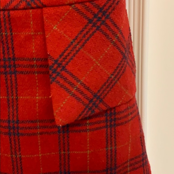 Adorable A-Line Red dress - Picture 2 of 7